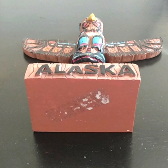 Totem Pole Alaska - Picture 4 of 7